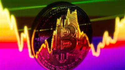 سعر بيتكوين يقترب من أعلى مستوى له على الإطلاق