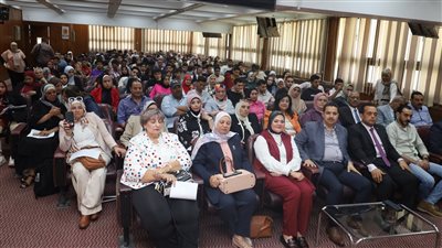 رئيس جامعة المنيا يستقبل أعضاء لجنة المشاركة السياسية بالمجلس القومي للمرأة