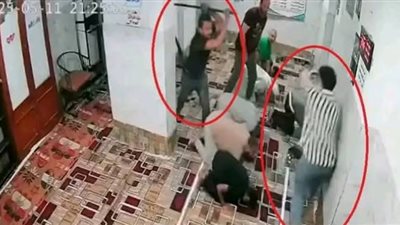 التفاصيل الكاملة لاقتحام مسجد بالشوم أثناء الصلاة في السلام