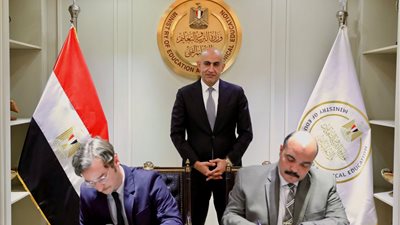 وزير التعليم يعلن إعادة إطلاق اختبار 