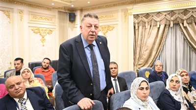 الدكتور محمد حسين يستعرض رؤية جامعة طنطا واحتياجاتها خلال مشاركته في اجتماع لجنة التعليم 