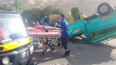 بالاسماء.. إصابة 8 أشخاص بينهم أطفال وأشقاء بجروح خطيرة في حادث سير بالمنيا