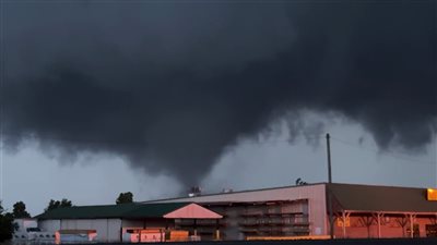 خبراء الأرصاد الجوية بالولايات المتحدة: نواجه موسم الأعاصير الأسوأ منذ 10 سنوات