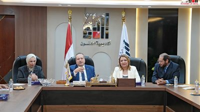 تفاصيل زيارة رئيس جودة التعليم لأكاديمية الفنون