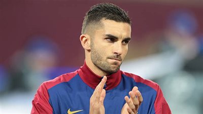 أستون فيلا يُعيد محاولاته لخطف فيران توريس من برشلونة