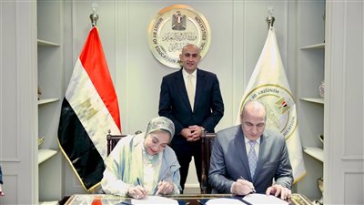 بروتوكول تعاون بين التعليم ومؤسسة“التعليم أولًا” لرفع الكفاءة المهنية للعاملين«بالمدارس التجريبية والتجريبى المتميز»