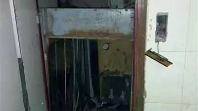 سقوط اسانسير من الدور الثالث للأرضى بمستشفى المنوفية الجامعى و17 مصابًا في الحادث 