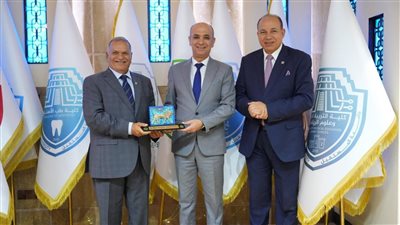 رئيس جامعة المنصورة يزور جامعة المستقبل بجمهورية العراق لتعزيز سبل التعاون