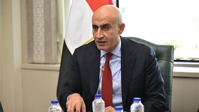 صلاحيات جديدة لوزير التعليم لإجراء تعديل بنظم الثانوية وإنشاء مسارات جديدة