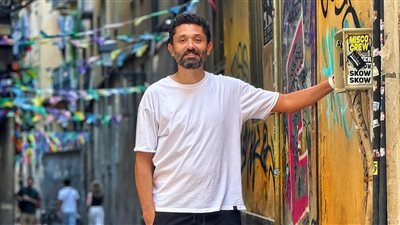 كريم محمود عبد العزيز يسترجع ذكريات نادرة مع أحمد زكي ويكشف موقفا إنسانيا أنقذه من الاكتئاب