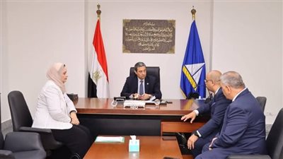 محافظ دمياط يتابع موقف تطوير مبنى عيادة الطلبة للتأمين الصحى بشطا