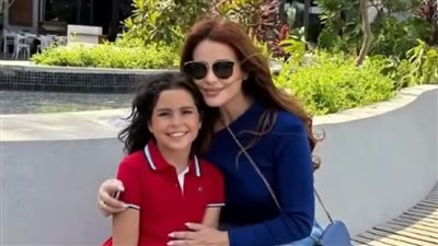 كارول سماحة لابنتها: بوعدك أكون إلك الأمان والسند لآخر لحظة من عمري