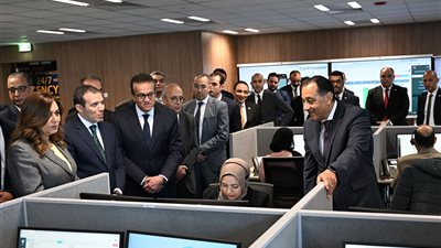 رئيس الوزراء يفتتح المقر الرئيسي الجديد لهيئة الاسعاف المصرية