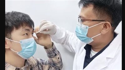 عدسة لاصقة ثورية تُمكّن الناس من الرؤية بضوء الأشعة تحت الحمراء