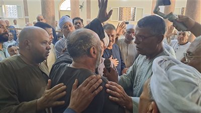 محافظة الأقصر تشهد إنهاء خصومة بين عائلتين بالبر الغربي (صور)