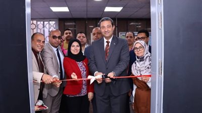 بالتفاصيل.. محافظ دمياط يجرى جولة افتتاحية لمشروعات بالقطاع الصحى