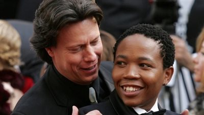 حائز على الأوسكار.. وفاة الممثل الجنوب أفريقي تشوينياجاي عن عمر 40 عامًا