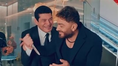 على طريقة عيسى الوزان.. تامر حسني يحتفل بعيد ميلاد باسم سمرة بطريقة كوميدية (فيديو)