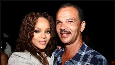 وفاة والد ريهانا عن عمر يناهز 70 عاما