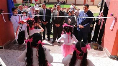محافظ دمياط يفتتح توسعات مدرسة عبد الرحمن إسماعيل صالح بالزرقا