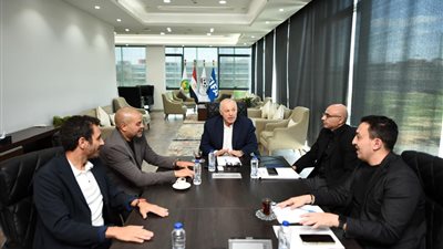 الرابطة واتحاد الكرة يجتعمان اليوم لحسم شكل الدوري والقيد وإلغاء الهبوط