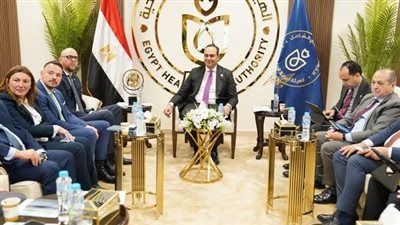 «الرعاية الصحية» تبحث تعزيز الشراكات الدولية وجذب الاستثمارات الصحية