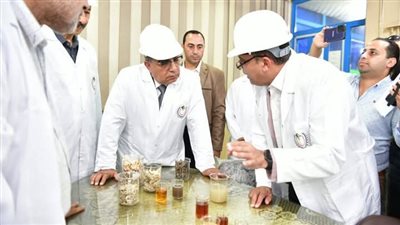 محافظ الدقهلية يتفقد مصنع السكر ببلقاس