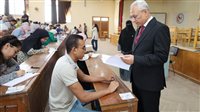 رئيس جامعة المنيا يتفقد اعمال امتحانات كلية الطب البيطري بمدينة المنيا الجديدة