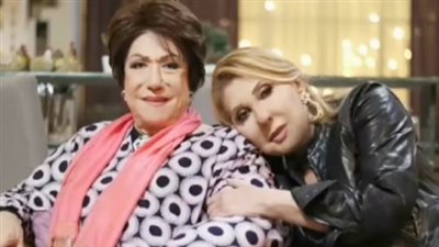 نادية الجندي تنعي سميحة أيوب باكية: 