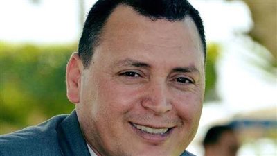 الدكتور محمود زايد يكتب: ياما دَقِّت على الراس طبول