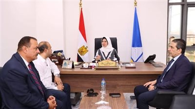نائب محافظ دمياط تعقد اجتماعًا لتفعيل مبادرة 