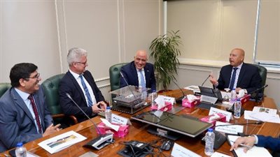 تعاون «مصري – ألماني» لإنشاء أول مجمع من نوعه لإنتاج مستلزمات البنية التحتية الثقيلة