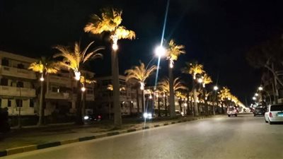 بدء تطبيق ضوابط صارمة لإزالة الإشغالات بسوق شارع النيل برأس البر