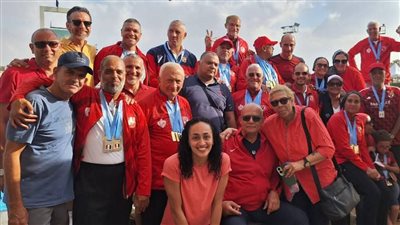 السباحة في الأهلي لا تعترف بالعمر.. الماسترز يتوجون بكأس مصر رجال وسيدات