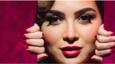 مي عز الدين تتألق في جلسة تصوير جديدة: المسرح عشقي الأبدي (فيديو)