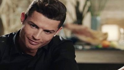 صورة .. طفل أثار إعجاب رونالدو في فالنسيا