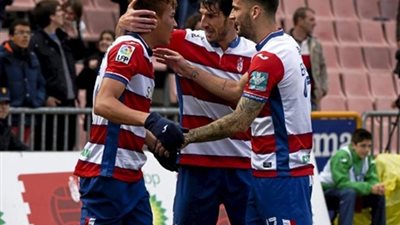 غرناطة يسقط إشبيلية بهدفين مقابل هدف في  الليجا الإسبانية