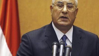 تواضرس لعدلى منصور: لك محبه كبيرة فى قلوبنا