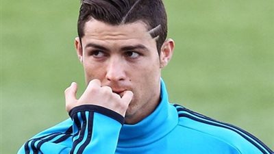 الراقصة الروسية «ألينا أليكساندروفا» تكشف عن فضيحة جديدة لـ«رونالدو»