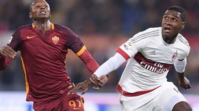 روما (صلاح) ينهار بدنياً  و يسقط في فخ التعادل مع ميلان في ديربي الكالتشيو الإيطالي