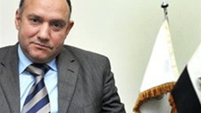 رئيس هيئة الاستثمار يضع حجر أساس فرعها بالوادي الجديد