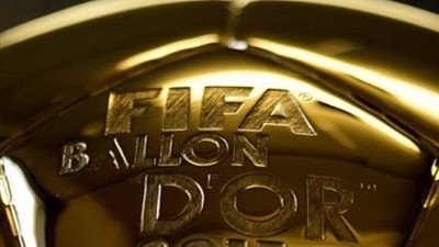 التشكيلة المثالية للفائزين بالكرة الذهبية عبر التاريخ