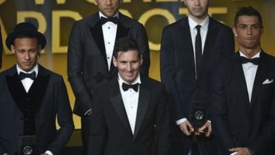 الليجا والبرازيل يسيطران على تشكيلة الفيفا المثالية