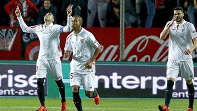 إشبيلية يكتسح  ريال بيتيس برباعية نظيفة ويتأهل لربع نهائي كأس ملك إسبانيا