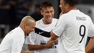 كارلوس يعود إلى ريال مدريد والهدف خطف نيمار من برشلونة