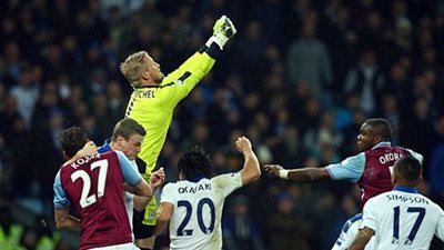 ليستر سيتي يتعادل مع  أستون فيلا بهدف لكل منهما ويتصدر  البريميرليج