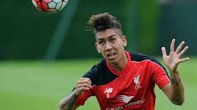 فيرمينو يقود هجوم ليفربول أمام مانشستر يونايتد في ديربي الشمال الغربي بالبريميرليج