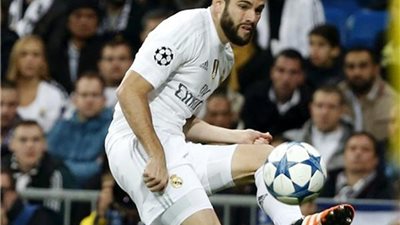 روما يسعى لضم 