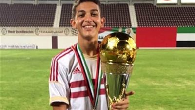 ميدو يستعين بـنجل 