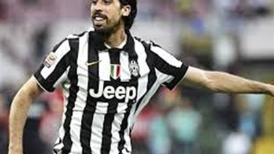 بايرن ميونيخ يرغب فى ضم خضيرة لاعب اليوفنتوس مقابل 15 مليون يورو